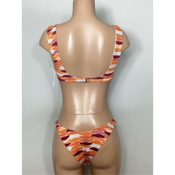 New. L*SPACE Tori top and bitsy bottom. Retails $ 198. Small - Picture 12 of 16